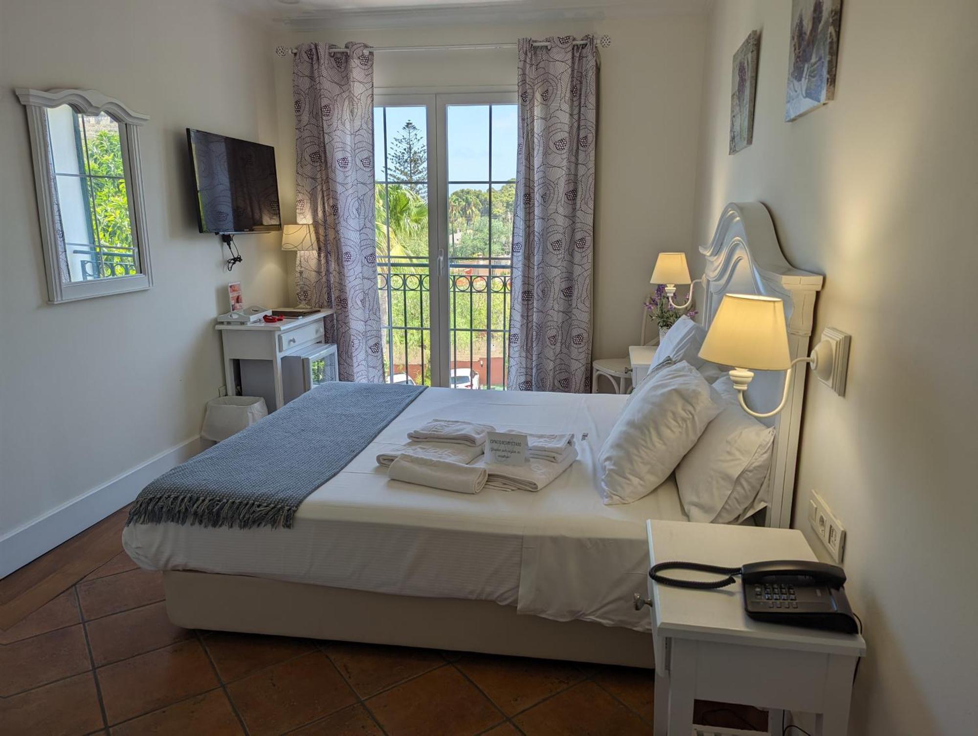 Hotel Mr Les Rotes Denia Exterior photo